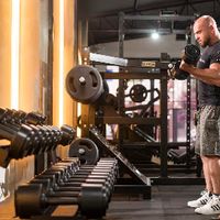 Studio Bianco Bodybuilder