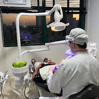 Dr. Lisandro Gonçalves | Dentista Maringá