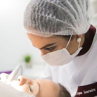 Layne Loureiro Odontologia e Harmonização Orofacial