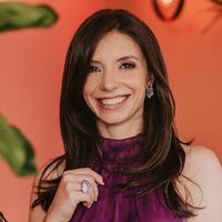Psicóloga Julia Spanholi EMDR